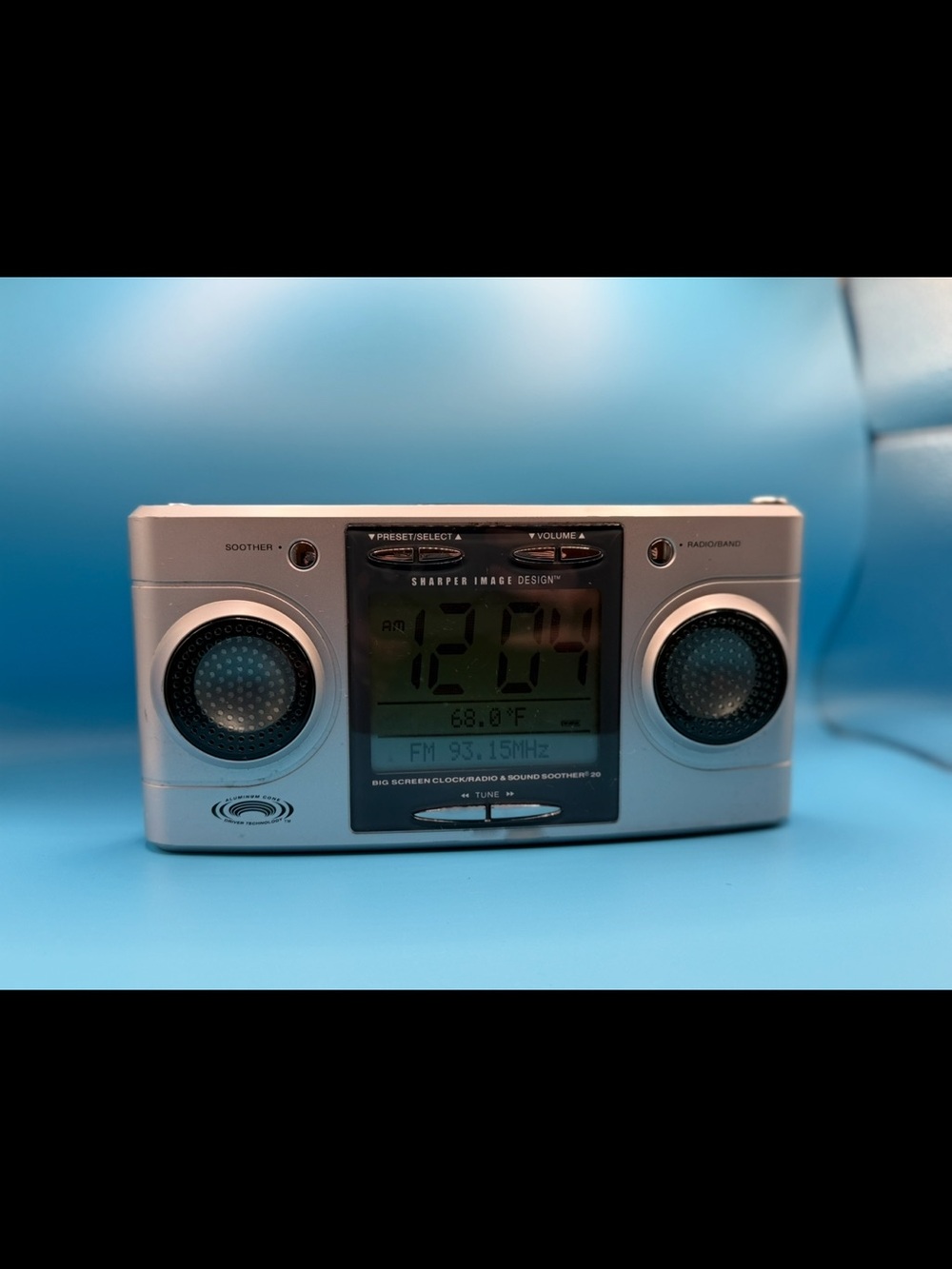 Sharper Image Big Screen Clock Radio & Sound Soother 20 Alarm Clock SI624
